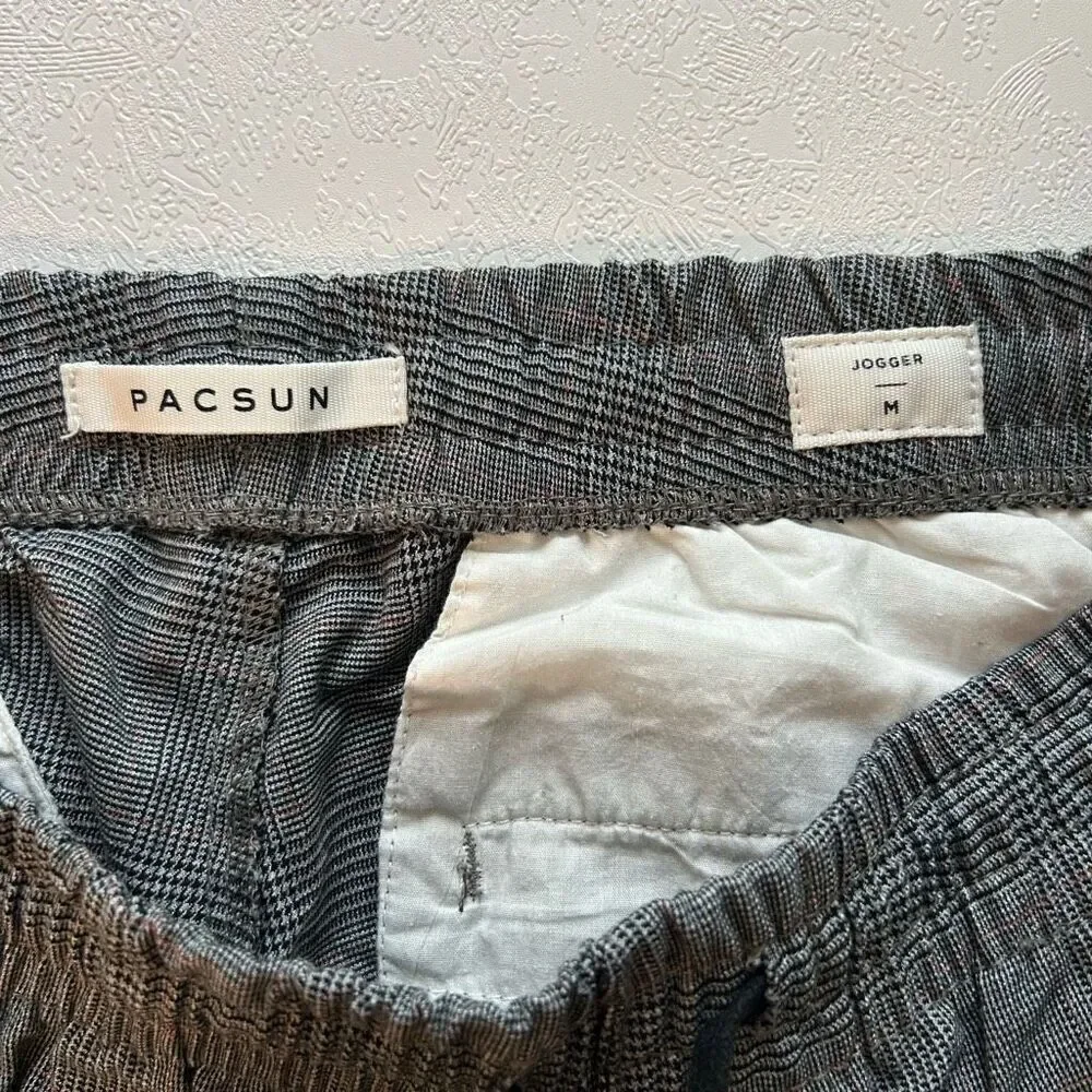 PacSun trendy jogger